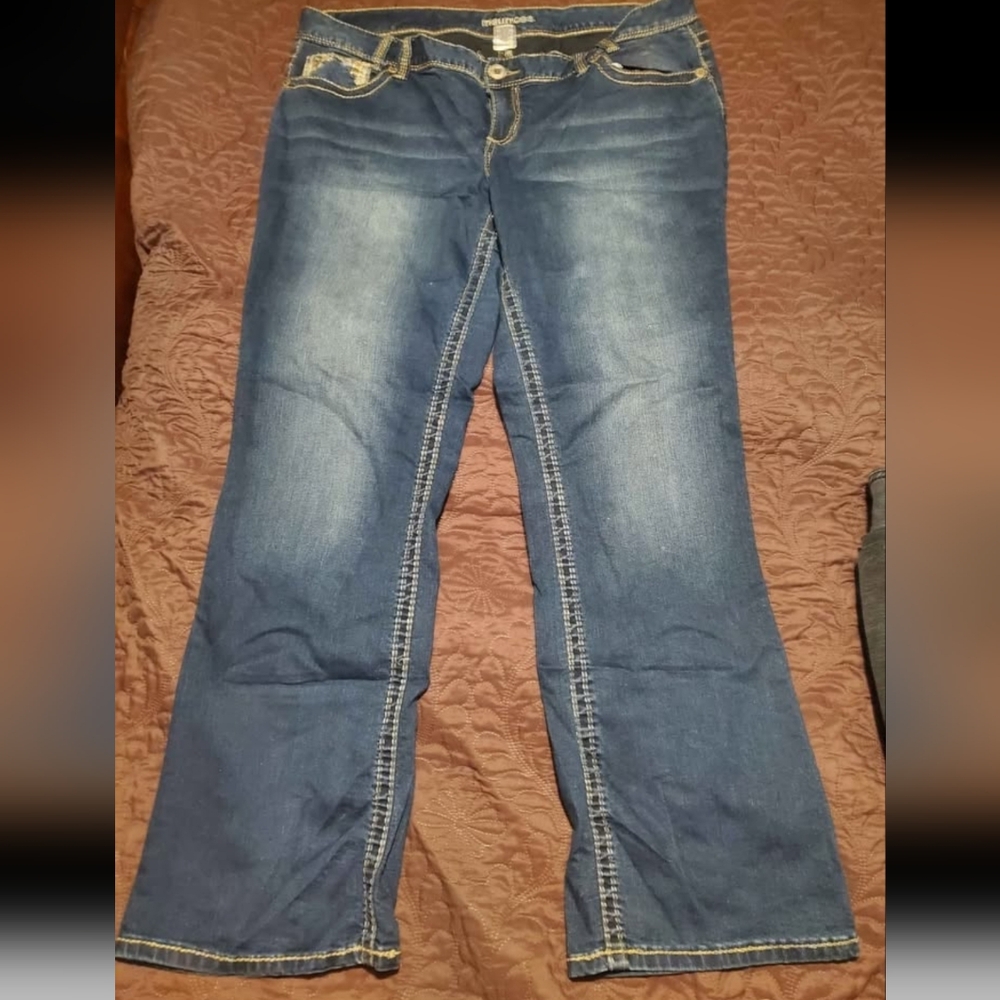 Maurices bling Pocket Jeans Plus Sz 20 - Picture 2 of 5